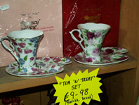 Tea and treat chintz novelty item, click on image to enlarge