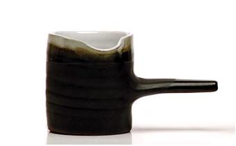 Pottery Stephen Pearce Shanagarry small sauce boat